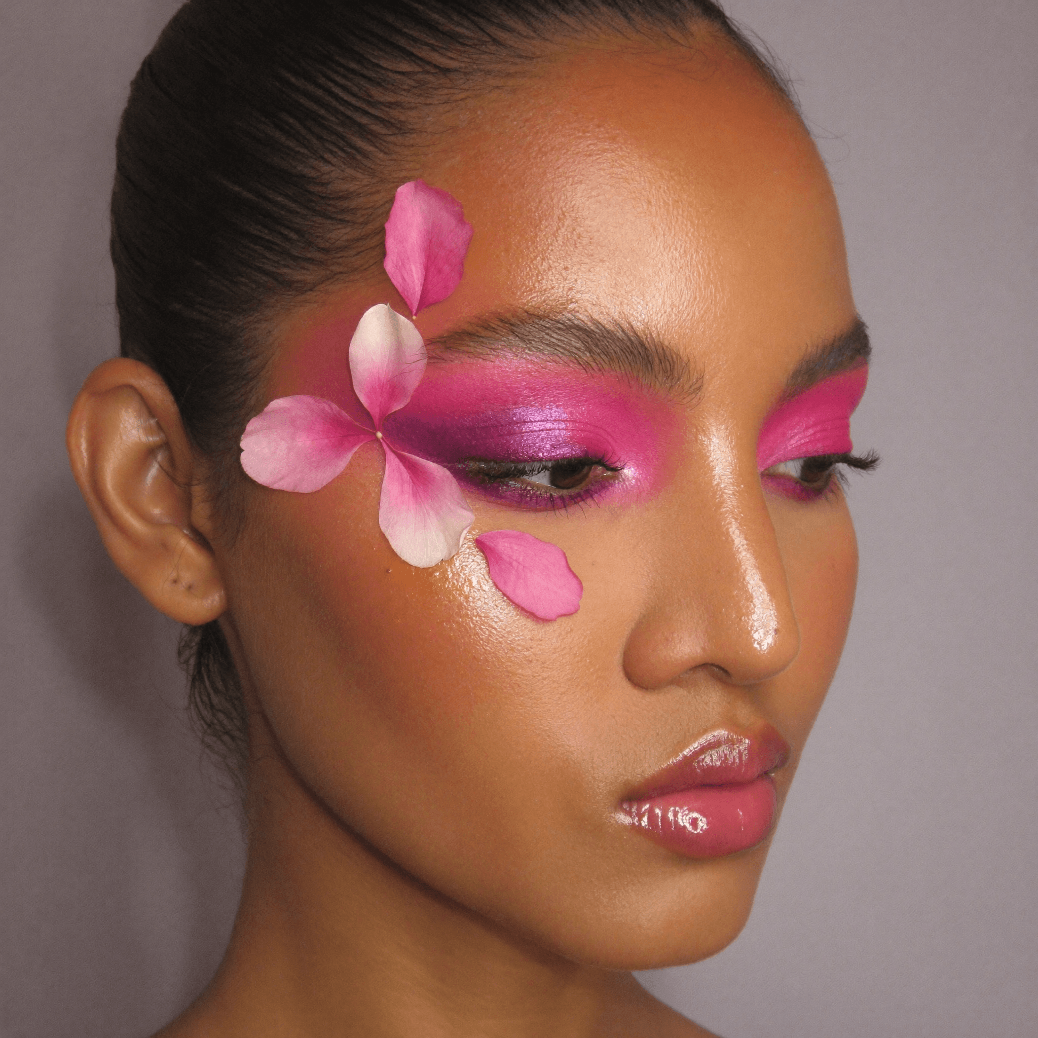 Look de maquillaje de la comunidad